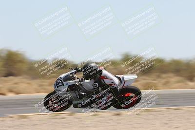 media/Apr-20-2025-CVMA (Sun) [[39090e8767]]/Race 9-Formula LW Twins Shootout/